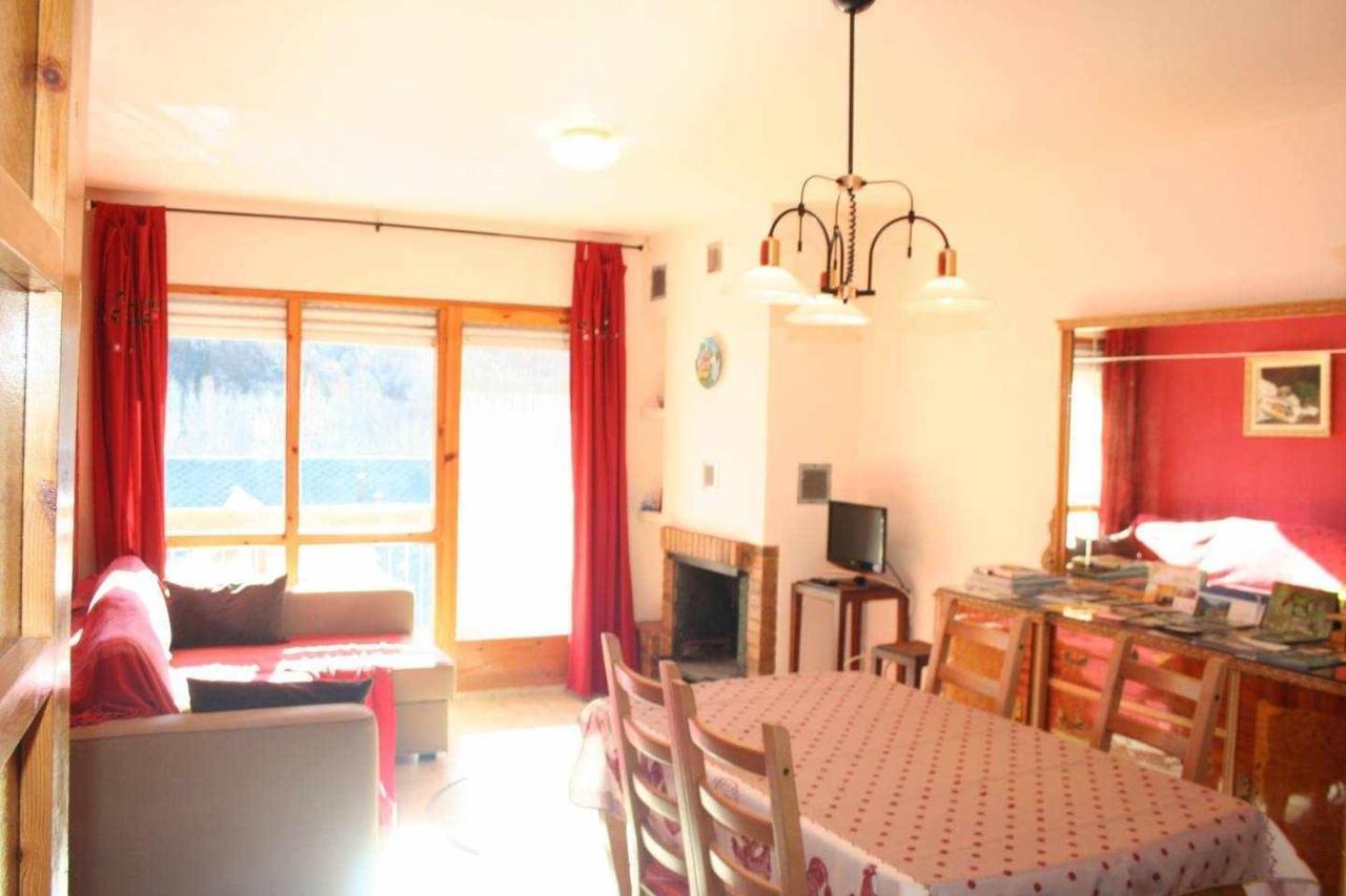 Apartamento Vall Fosca Senterada Luaran gambar